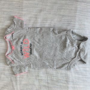 Simple Joys by Carter's Newborn bodysuit